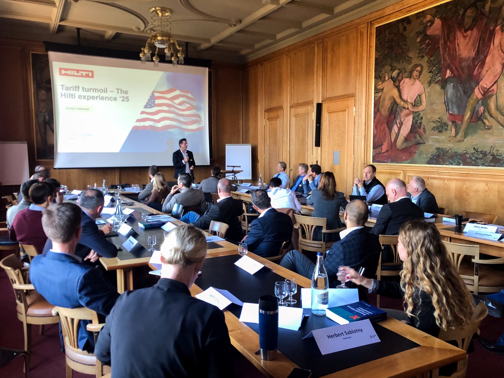 20_CFO Roundtable_112025_Hilti_IMG_6145.jpg